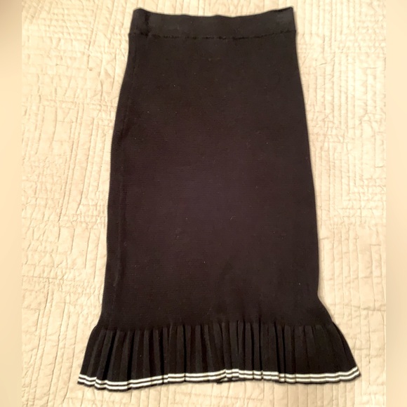 Black Marc Jacob Striped Cotton Fluted Midi Bodycon Pleated Bottom Skirt - Picture 2 of 7